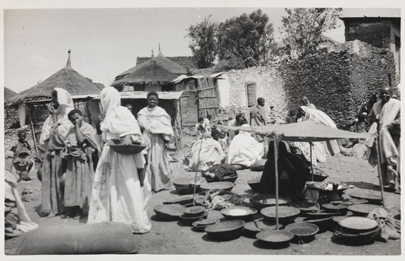   - Sammlung mit ca. 3.000 Orig. Fotografien Abessinien, mit Korrespondenz. - Autre image