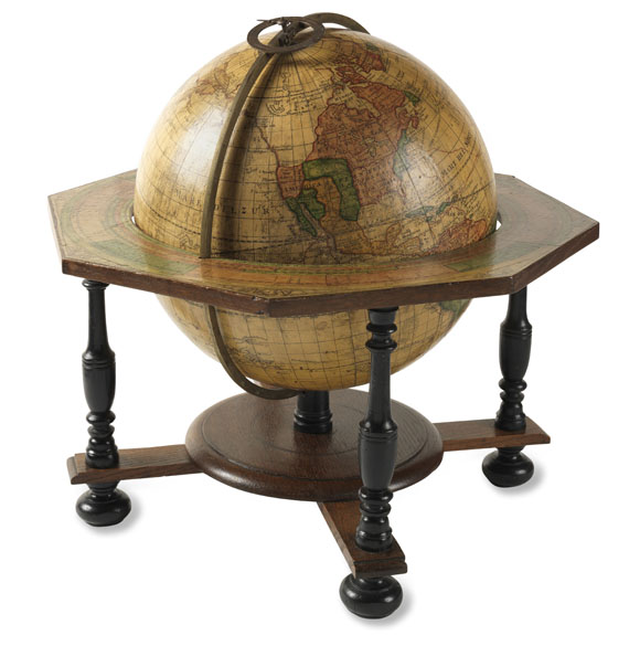  Globus - Pair of Celestial and Terrestrial Globes, 32 cm diameter. J. G. Doppelmayr 1728 (revised ed. by W. P. Jenig, 1789/90). - Autre image