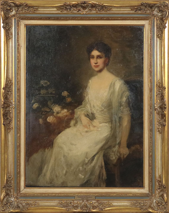 Friedrich August von Kaulbach - Sitzende Dame im weißen Kleid - Image du cadre