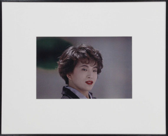 Christopher Williams - Tokuyo Yamada, Hair Designer, Shinbiyo Shuppan Co., Ltd., Minami-Aoyama, Tokyo, April 14, 1993 (A) und (R) - Image du cadre
