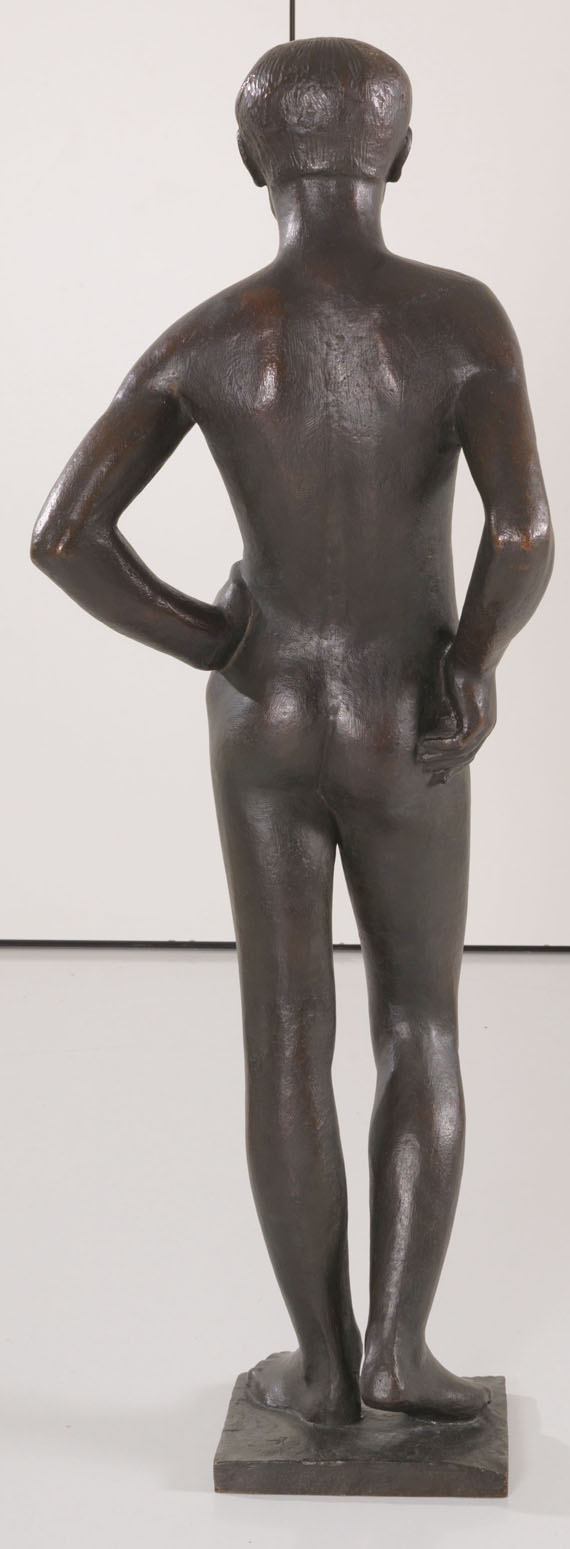 Gerhard Marcks - Stehender Jüngling, Arm eingestützt - Verso