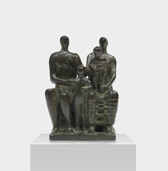 Henry Moore - Family Group