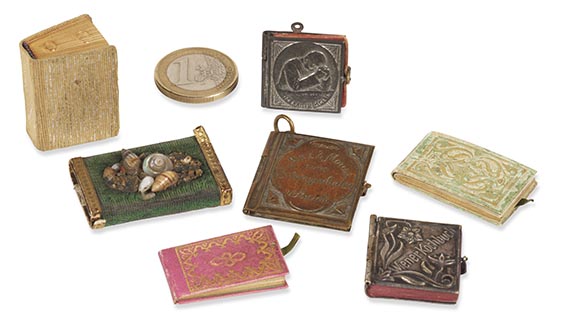  Miniaturbücher - Sammlung von 7 Miniaturbüchern