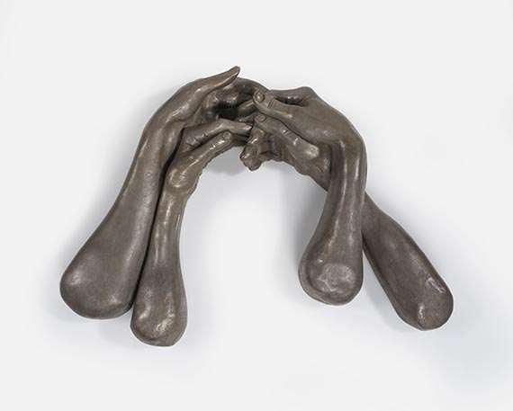 Louise Bourgeois - The Welcoming Hands - Autre image